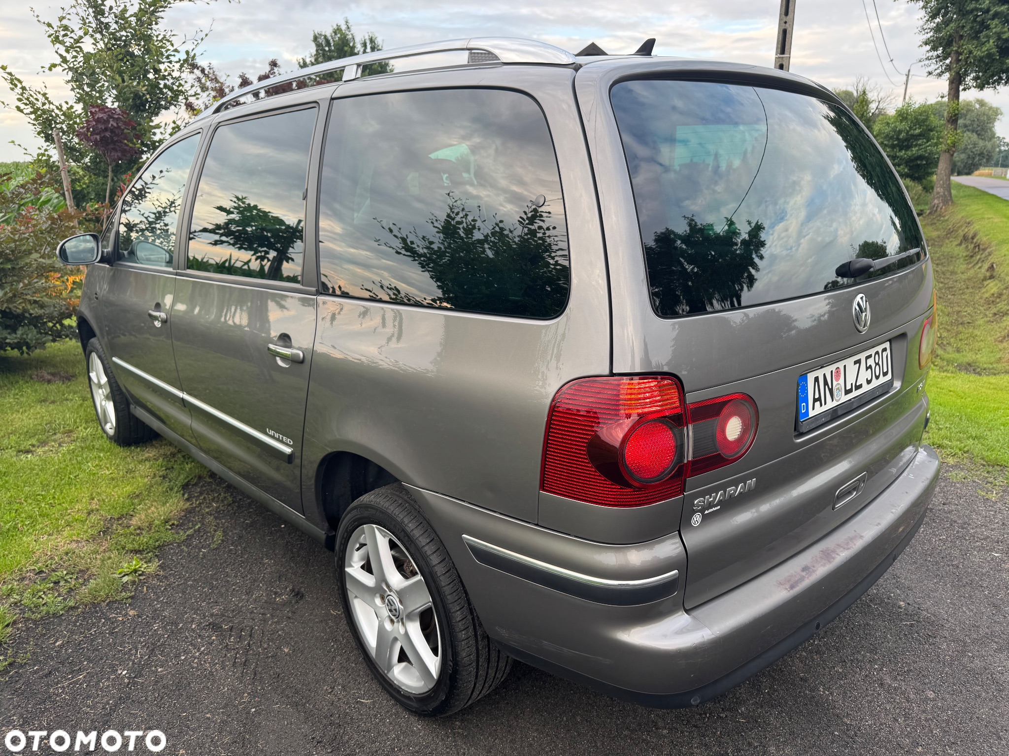 Volkswagen Sharan 1.8 5V Turbo United - 3