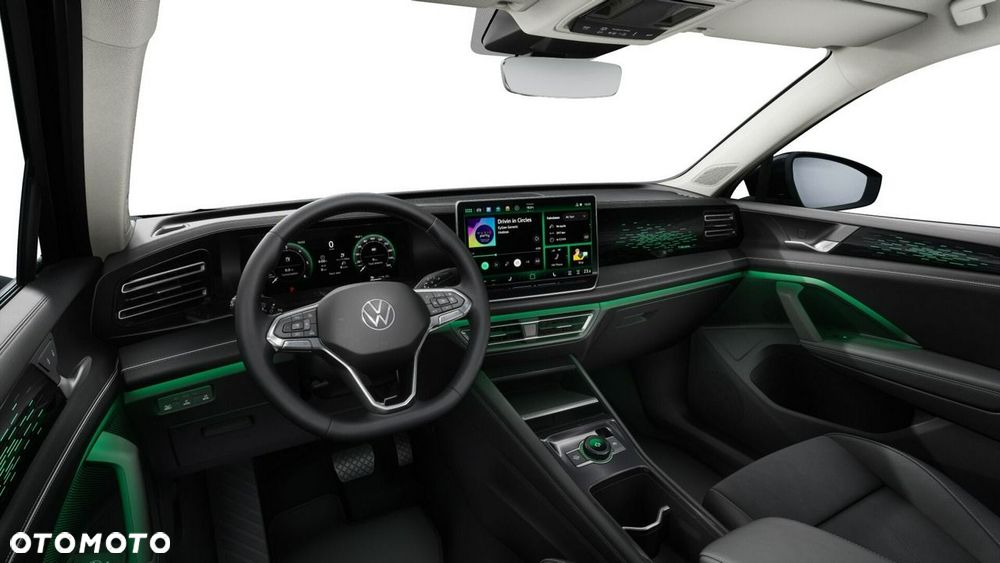 Volkswagen Tiguan - 10
