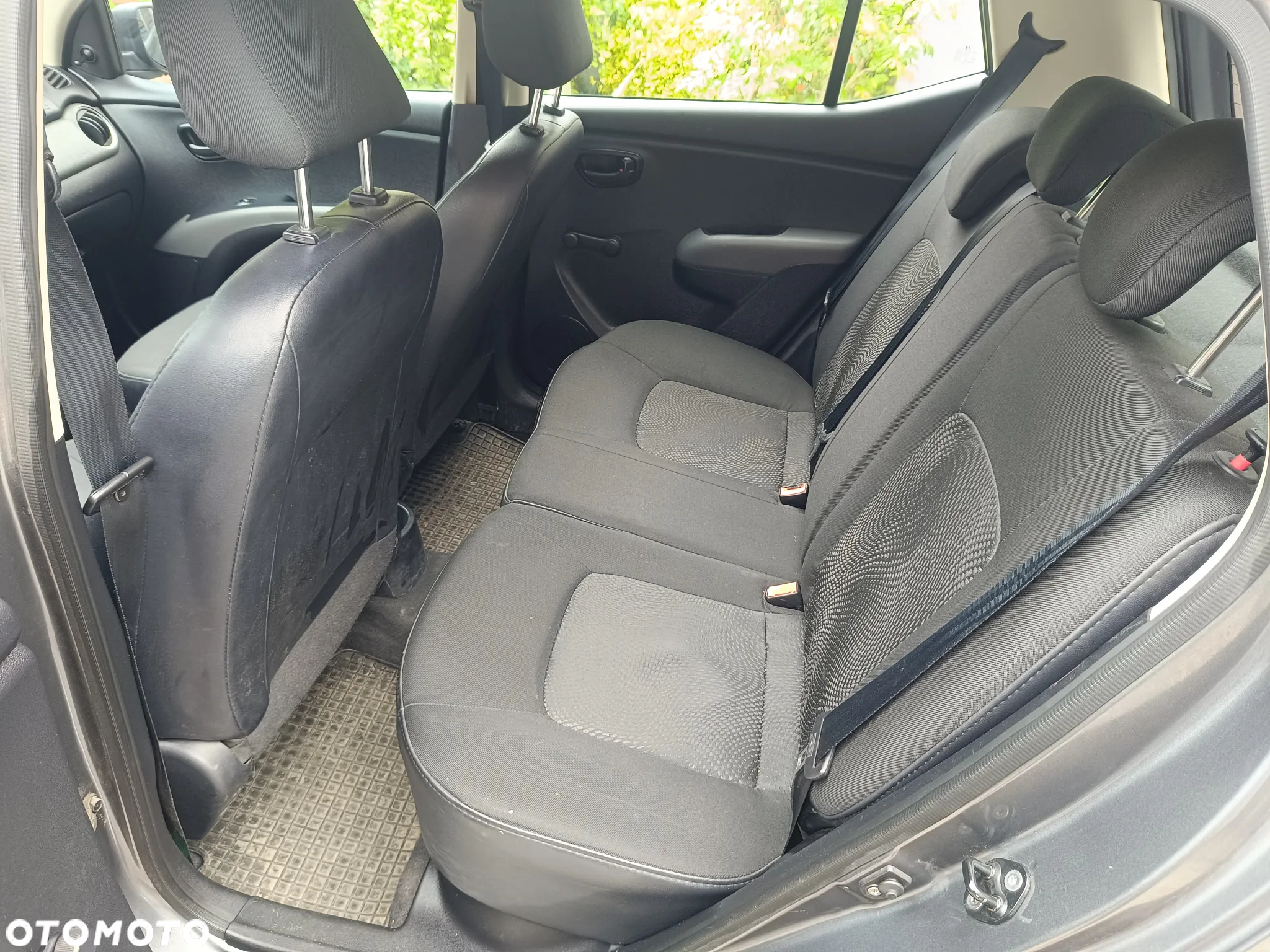 Hyundai i10 1.1 Classic + - 8
