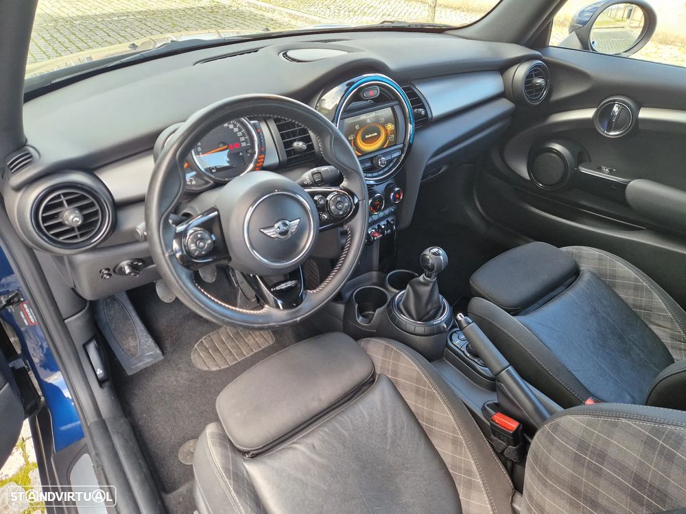 MINI Cabrio Cooper - 31