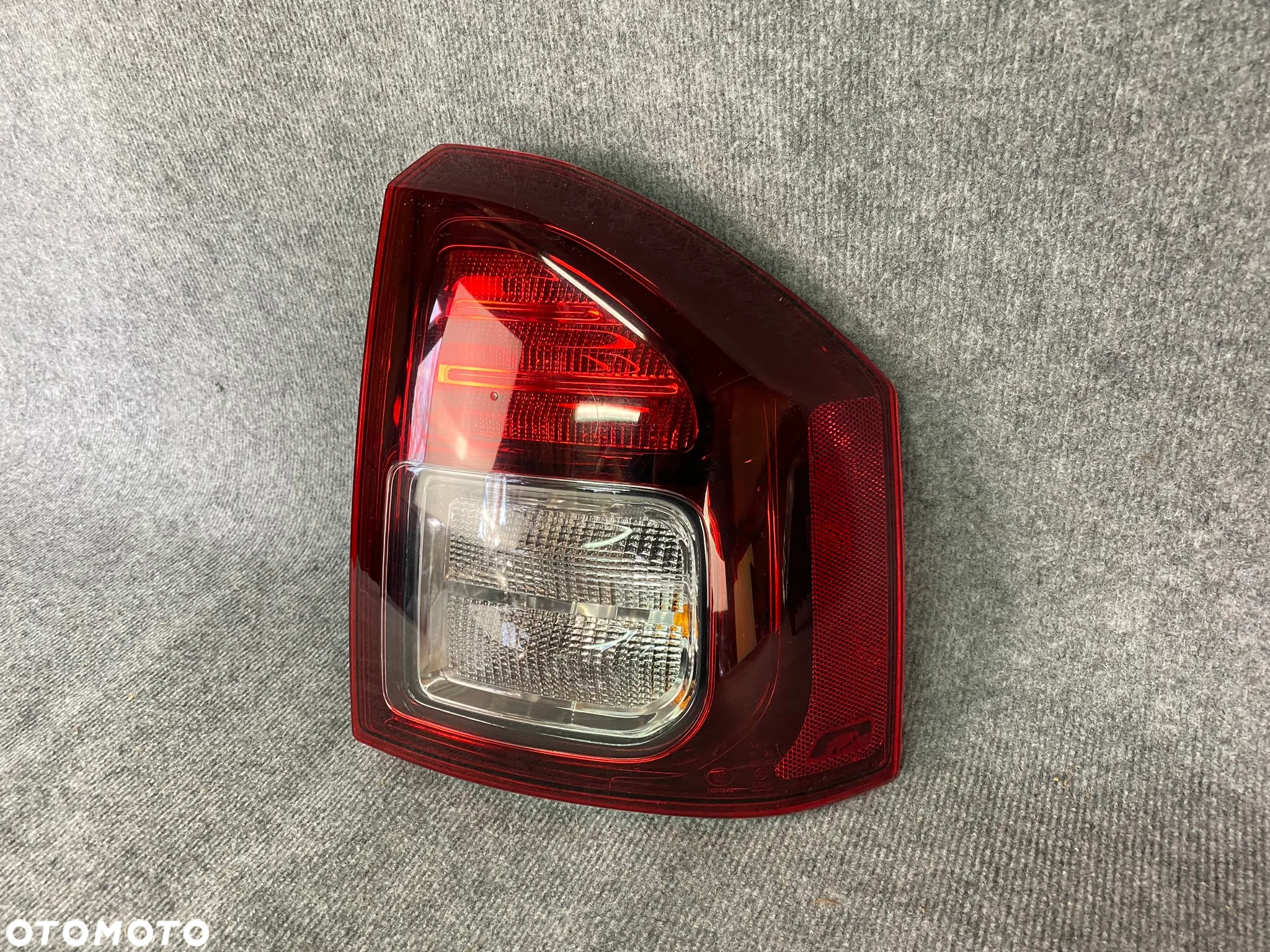 LAMPA TYLNA TYŁ PRAWA - JEEP COMPASS I LIFT LED 13-16 - 3