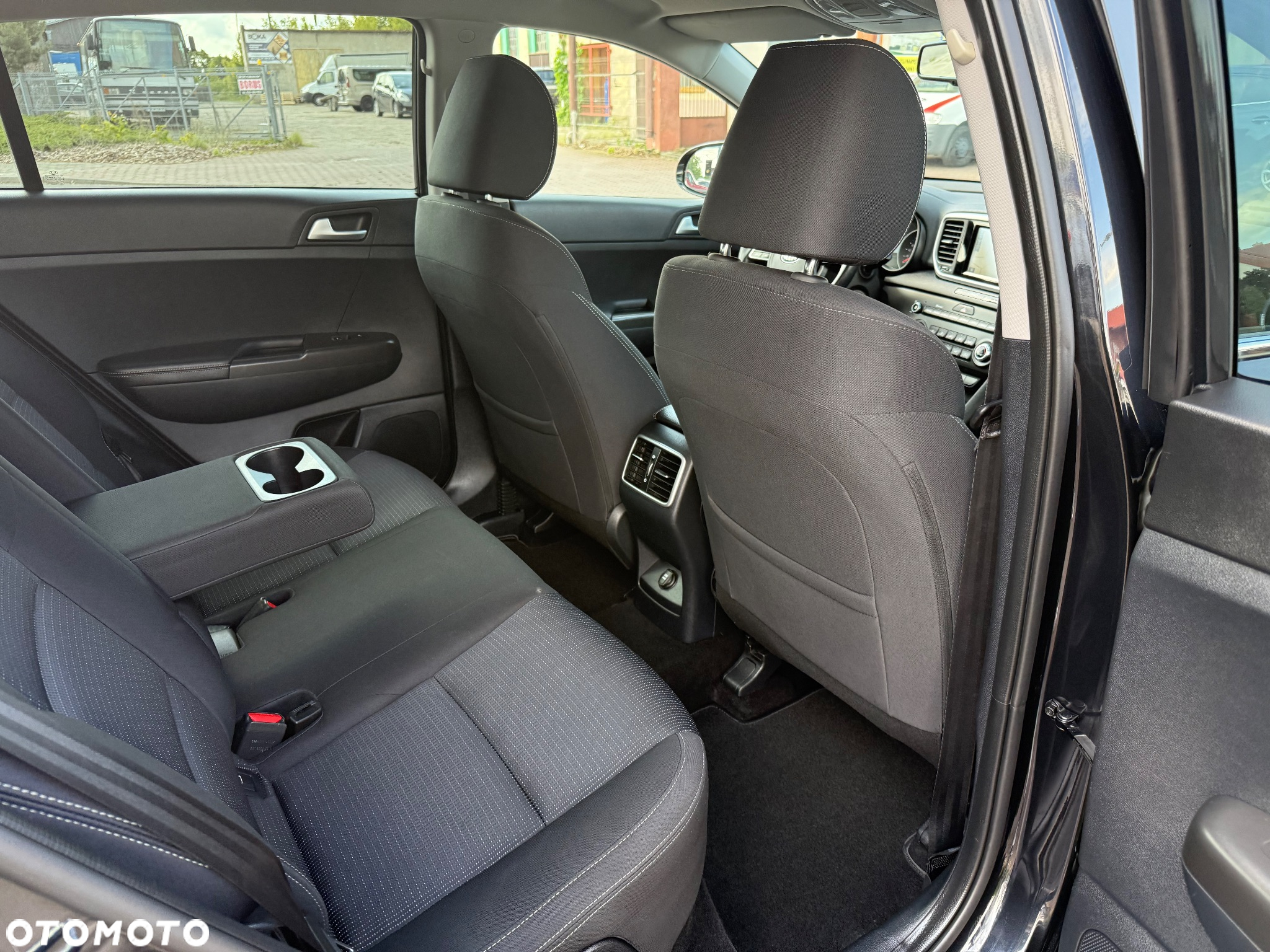 Kia Sportage 1.6 T-GDI Business Line 4WD DCT - 11