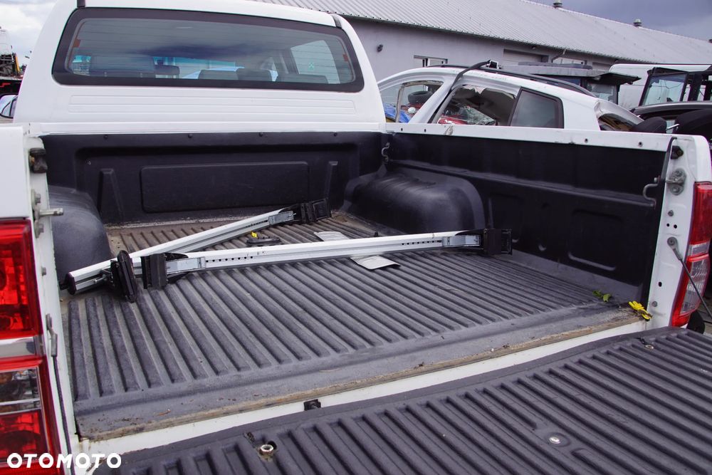 Auto na części - Toyota Hilux VII Lift 2.5 D-4D 144 KM 2KD-FTV 33030-0K750 040 2011R Silnik Skrzynia Drzwi Błotnik Zderzak Burta Lampa Lusterko Klamka Szyba Deska Kokpit Sterownik Moduł Czujnik Licznik Panel Kierownica - 18