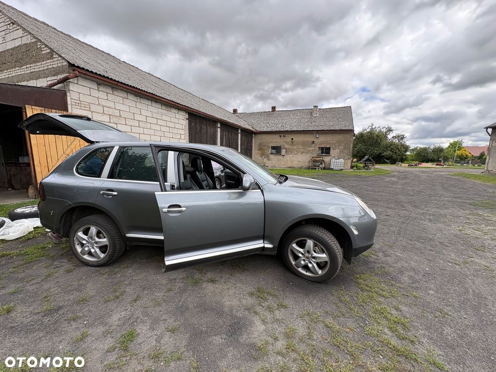 Porsche Cayenne S Tiptronic - 1