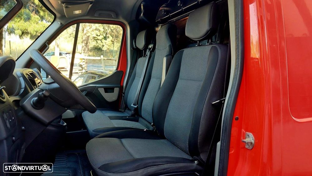Renault Master 2.3 dCi - 9