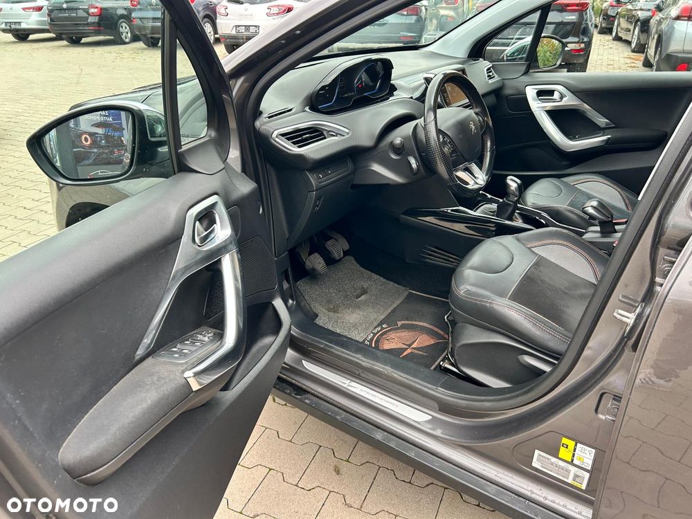 Peugeot 2008 1.2 Pure Tech GPF Crossway S&S - 21