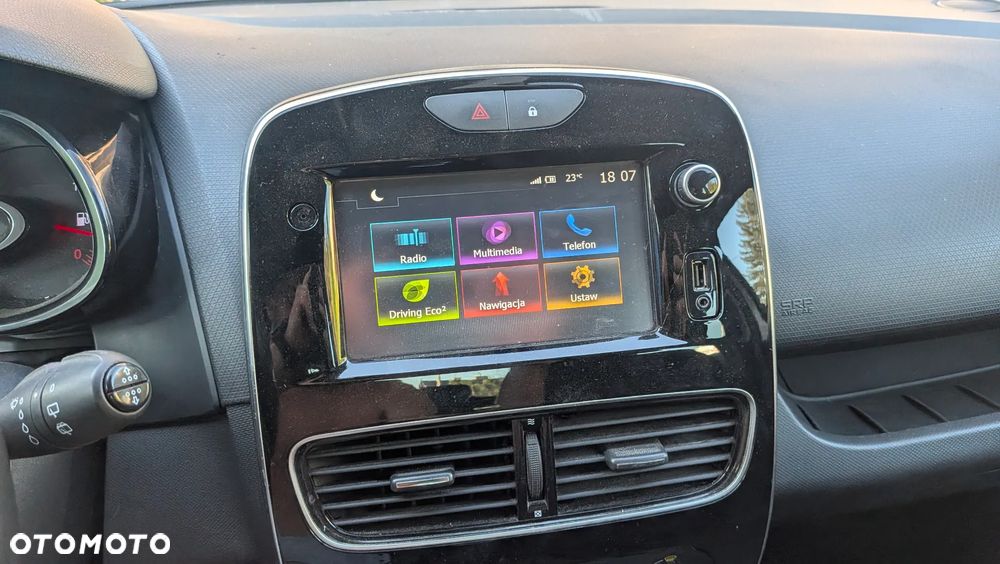 Renault Clio - 13