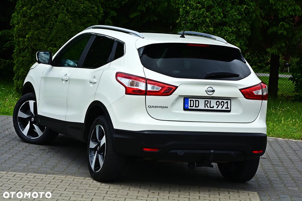Nissan Qashqai 1.2 DIG-T Tekna Xtronic - 10