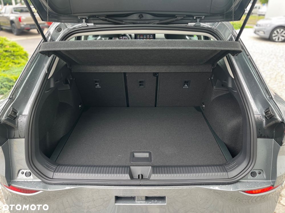 Volkswagen T-Roc 1.5 eTSI OPF DSG Life - 23