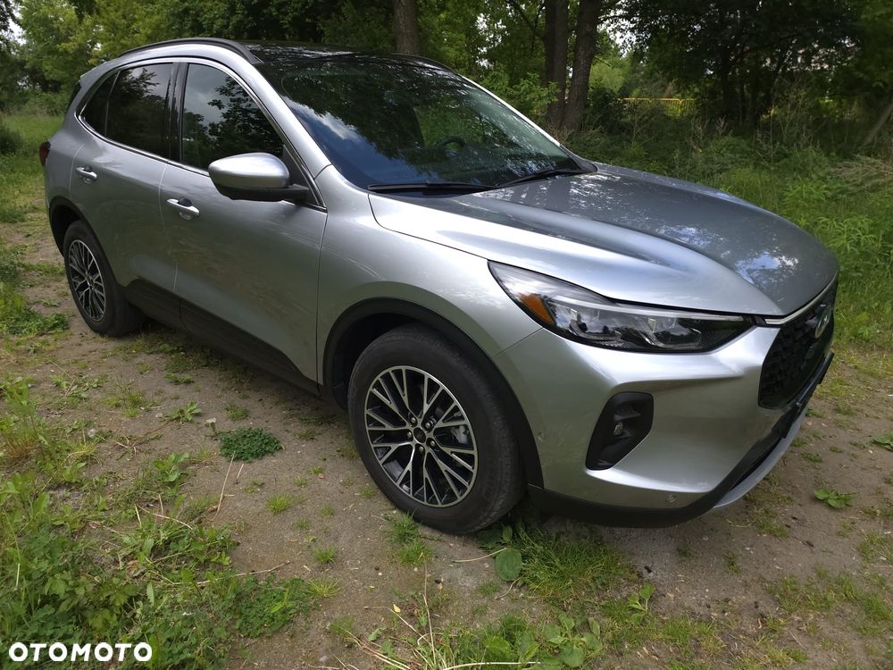 Ford Kuga 2.5 Duratec PHEV TITANIUM - 1