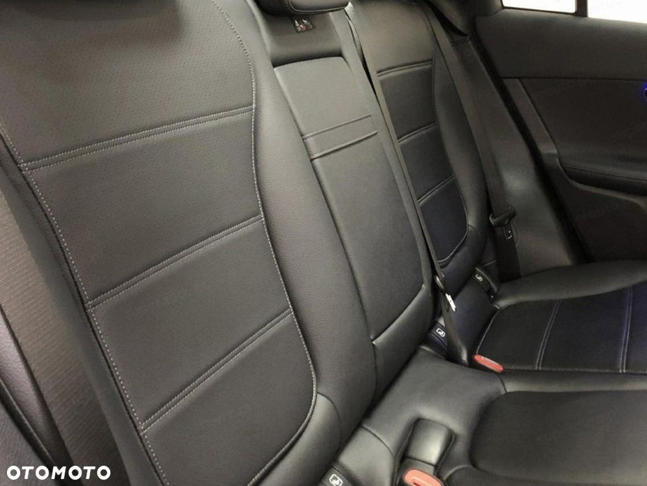 Mercedes-Benz GLC 220 d mHEV 4-Matic Avantgarde - 13