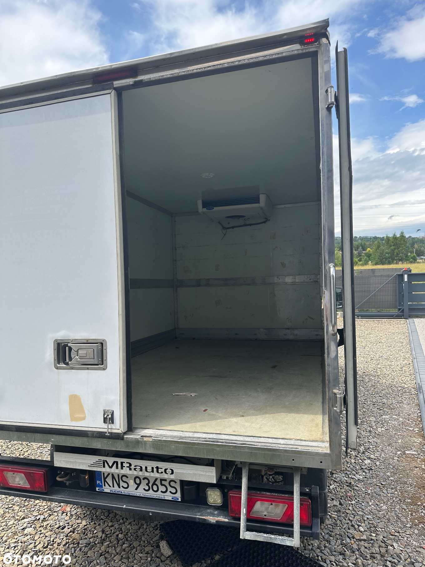 Ford Transit - 10