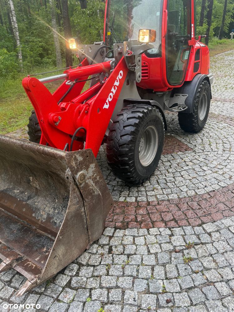 Volvo L25F - 9
