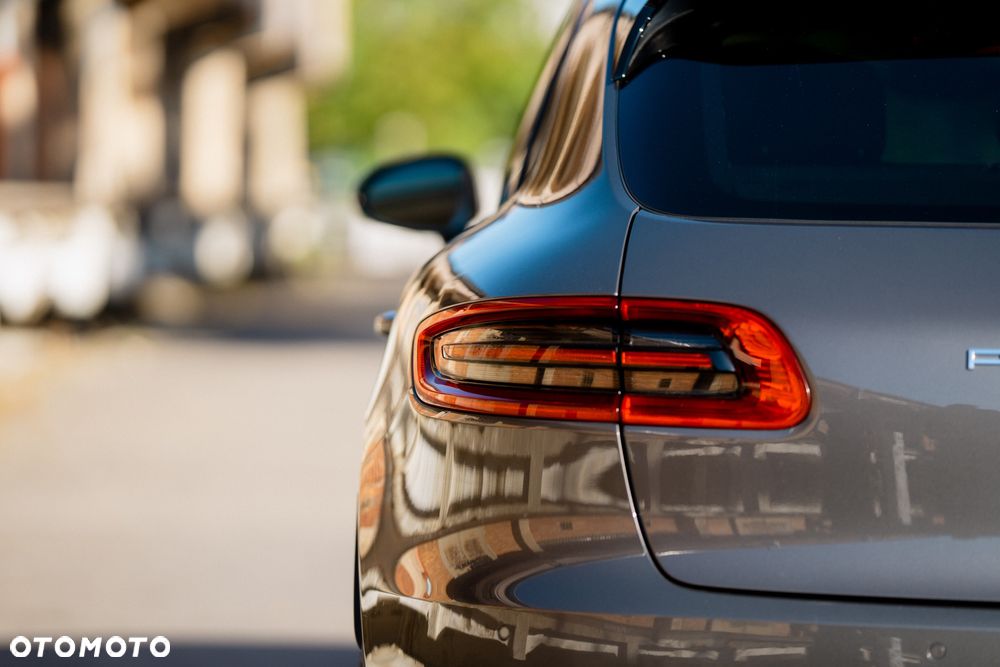Porsche Macan S - 7