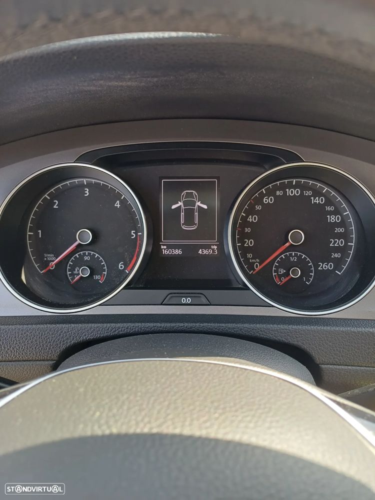 VW Golf 1.6 TDI Trendline - 22