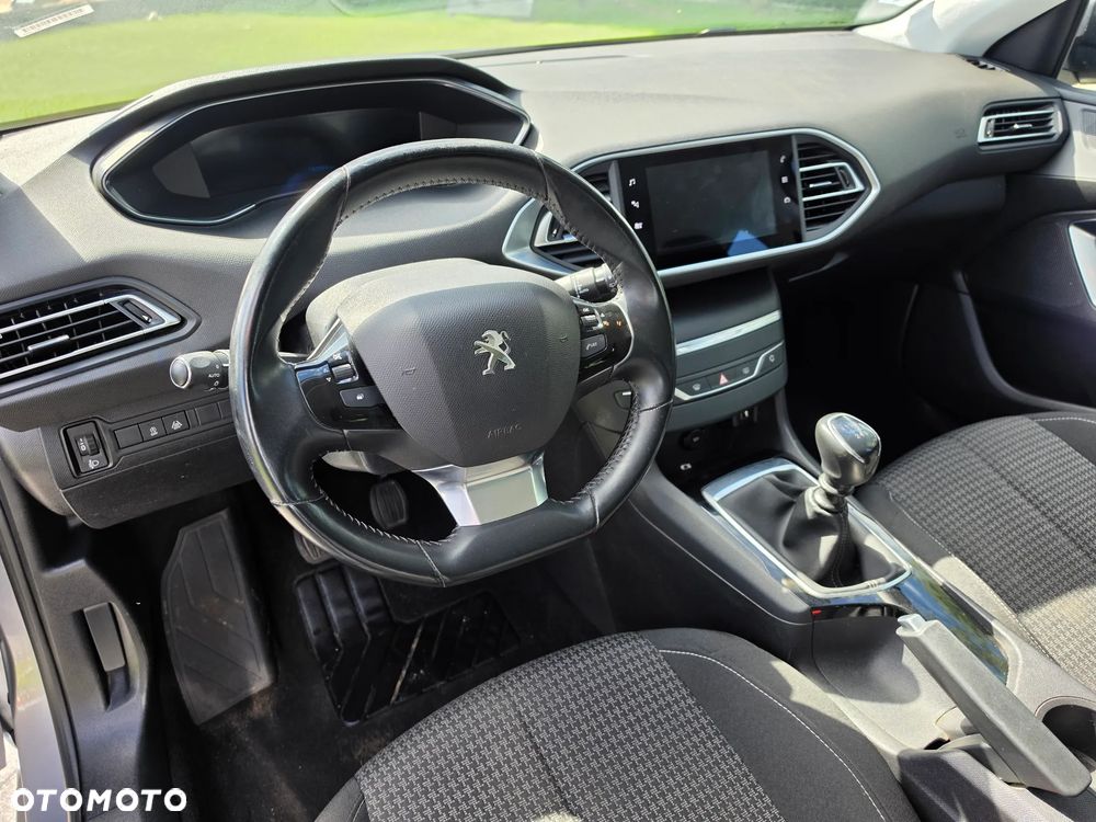 Peugeot 308 BlueHDi 130 Stop & Start Active - 9