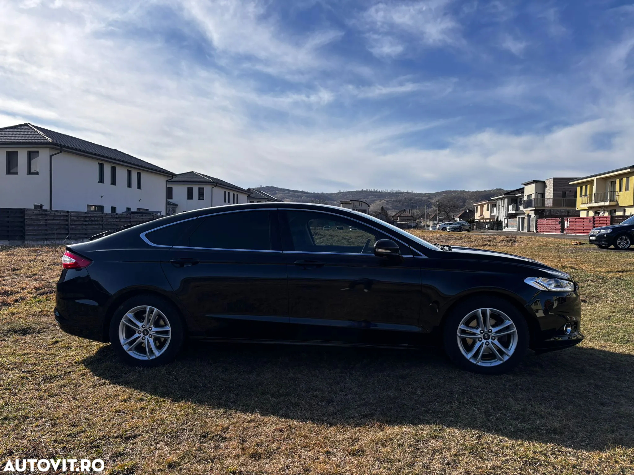 Ford Mondeo 2.0 TDCi Powershift Titanium - 2