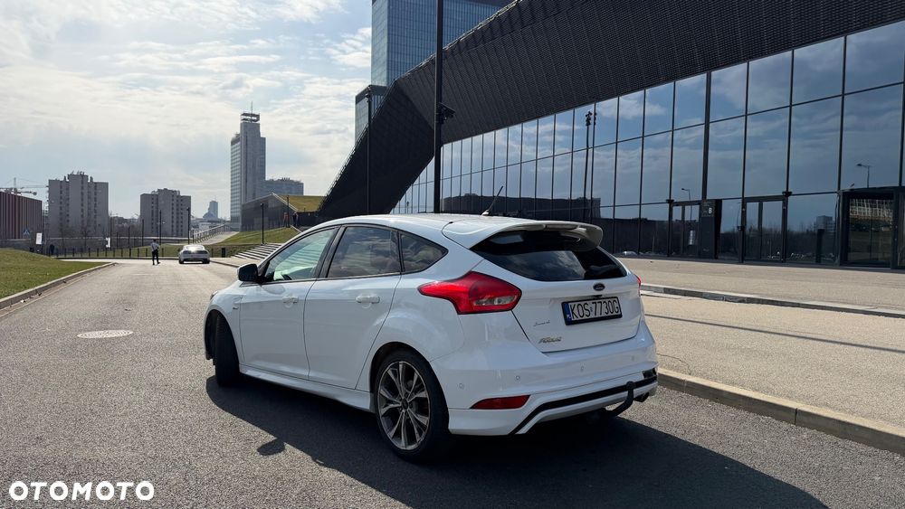 Ford Focus 2.0 TDCi ST PowerShift - 1