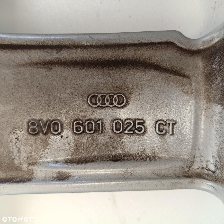 Alufelgi 5x112 17 AUDI A3 S3 8V0 8V0601025CT 4szt (F9719) - 5