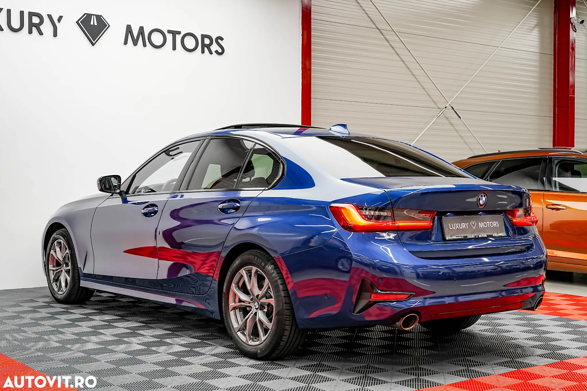 BMW Seria 3 318i Aut. Sport Line - 11