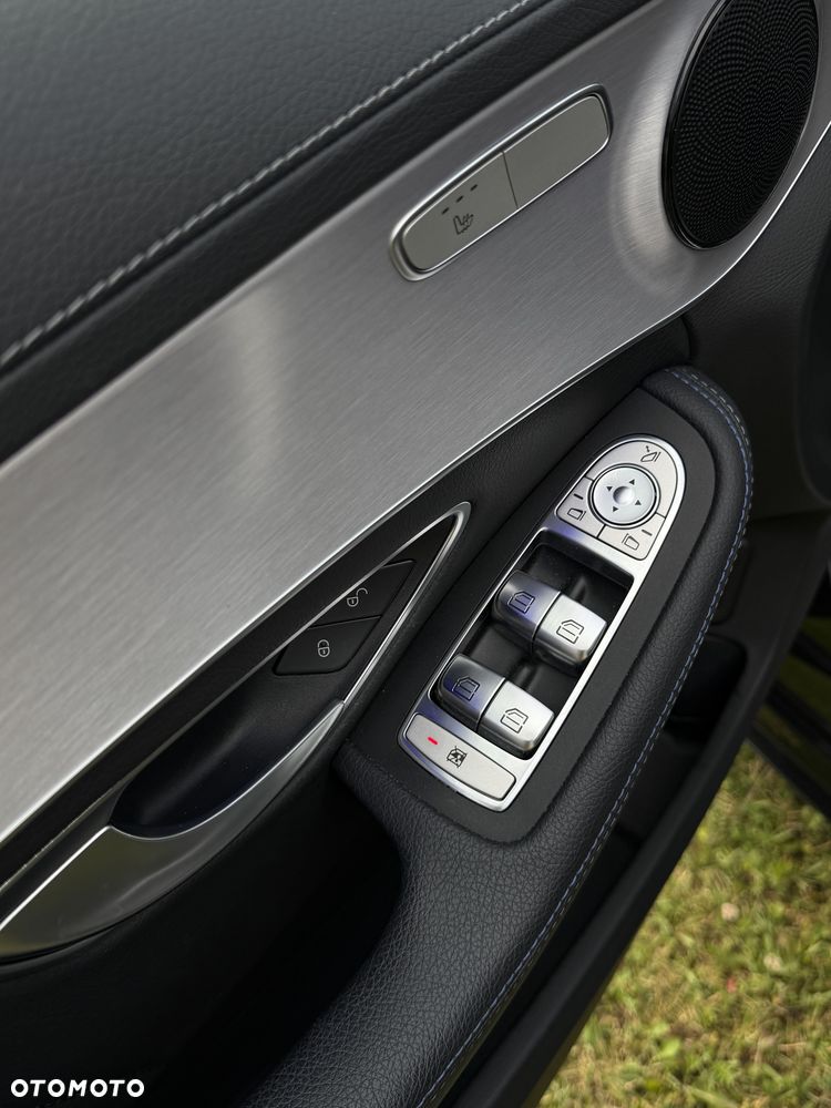 Mercedes-Benz Klasa C 220 d 9G-TRONIC - 11