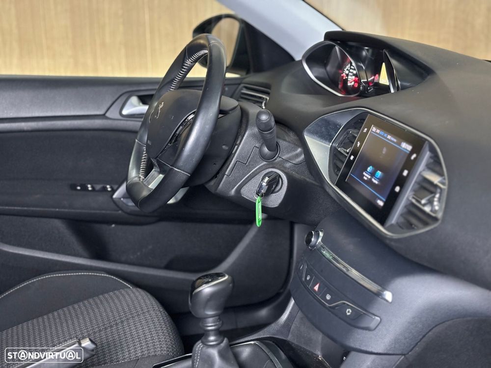 Peugeot 308 1.5 BlueHDi Style - 9
