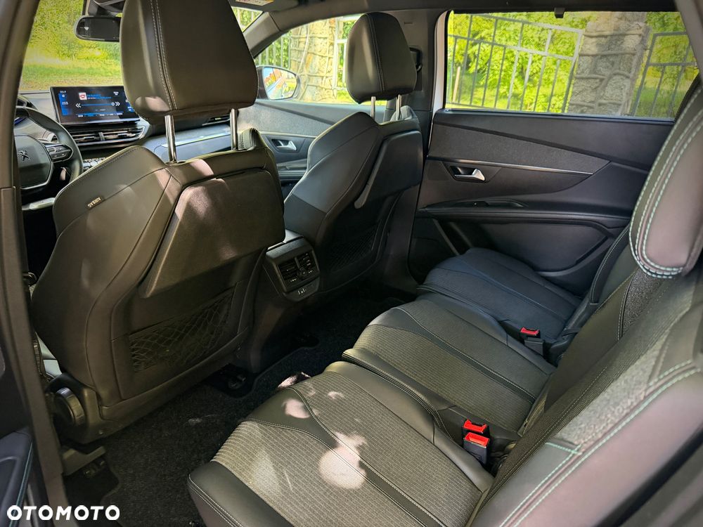 Peugeot 5008 BlueHDi 130 EAT8 GT - 23