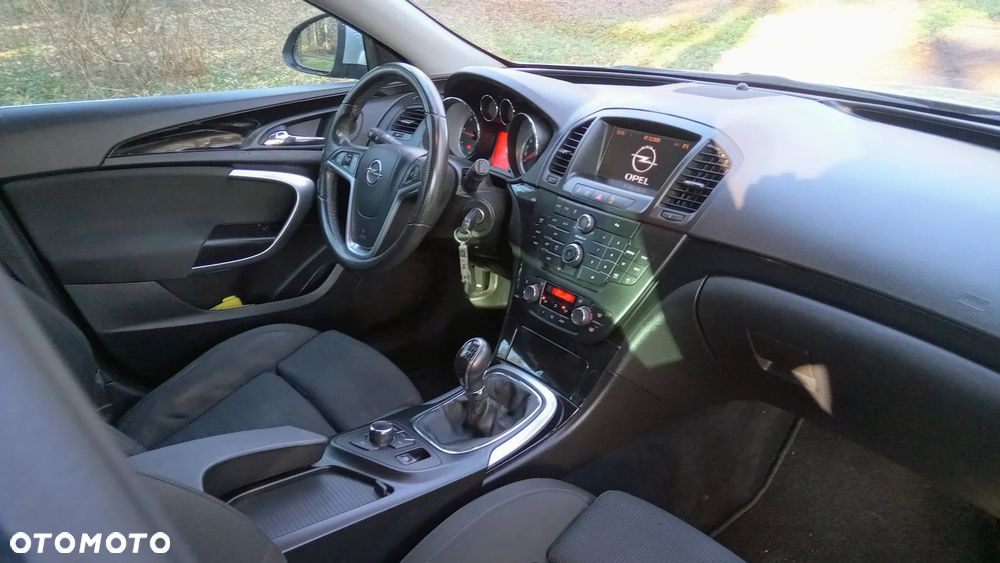 Opel Insignia 2.0 CDTI - 11