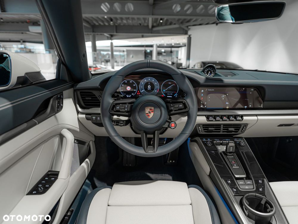 Porsche 911 Carrera S Cabrio - 25