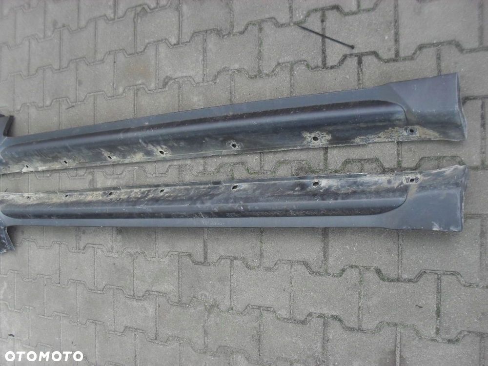 Listwa progowa prawa Opel Antara 06- 88U - 2