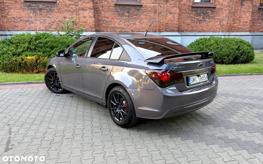 Chevrolet Cruze 1.8 LTZ - 15