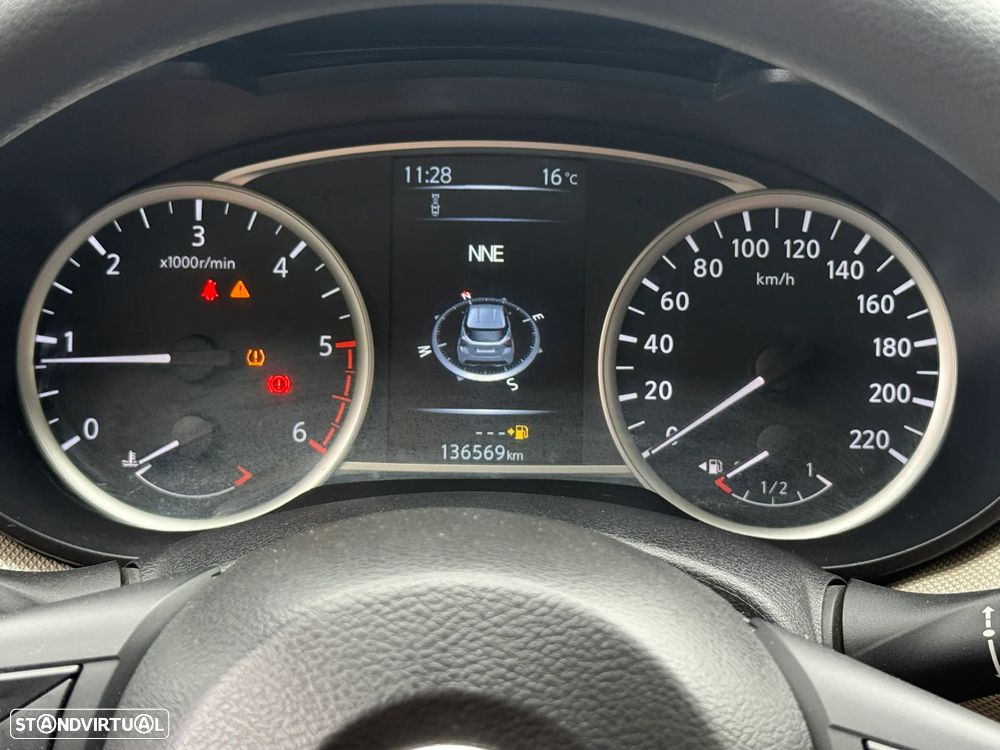 Nissan Micra 1.5 dCi N-Connecta S/S - 32