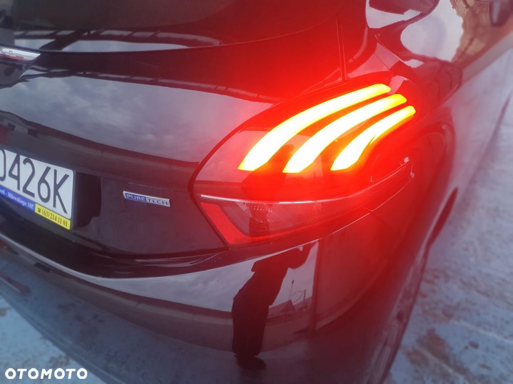 Peugeot 208 PureTech 68 Active - 9