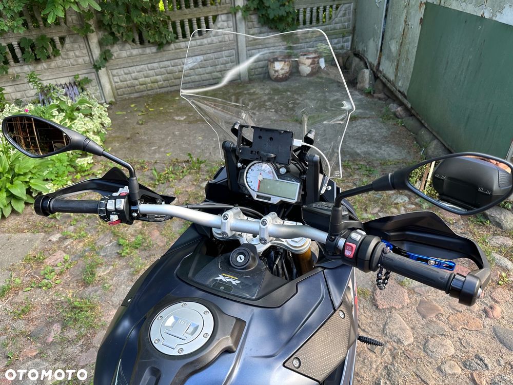 BMW XR - 4