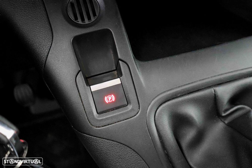 Peugeot Partner 1.6 BlueHDi Confort - 23