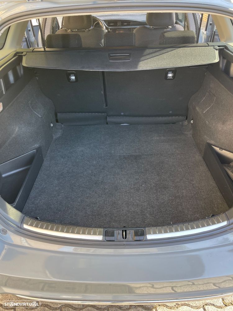 Toyota Auris 1.4 D-4D Comfort - 19