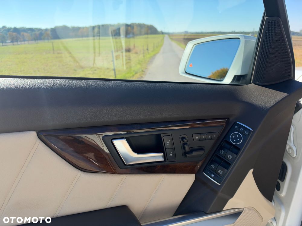 Mercedes-Benz GLK - 9