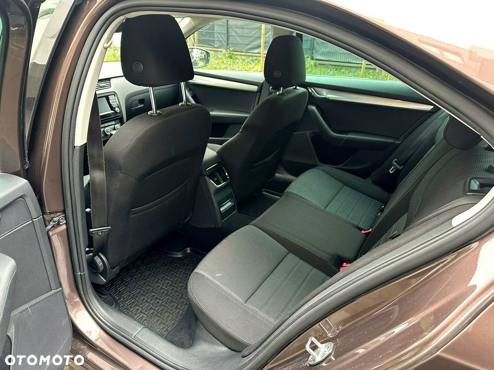 Skoda Octavia 1.4 TSI Style - 14