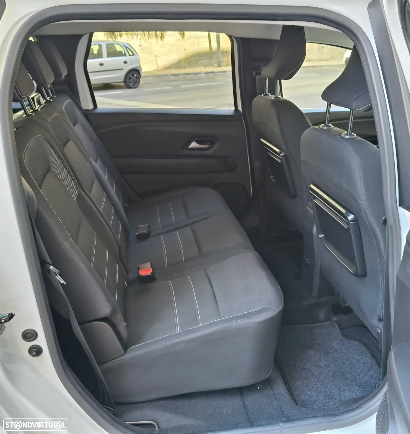 Dacia Jogger 1.0 TCe SL Extreme 7L - 24