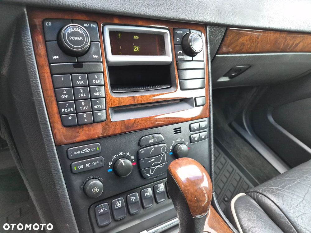 Volvo XC 90 2.4D Executive - 10