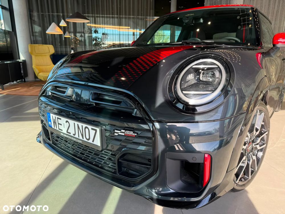 MINI John Cooper Works - 4