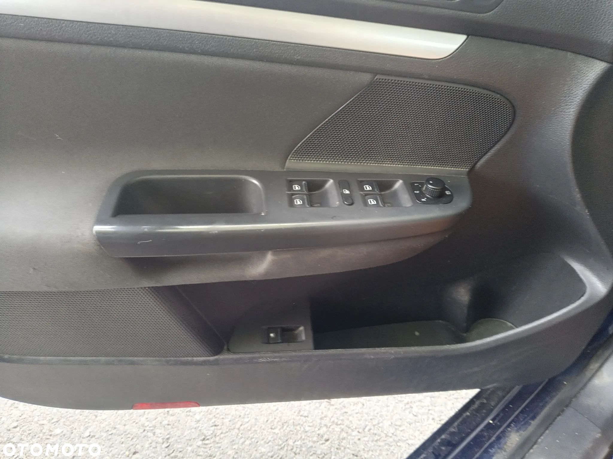 Volkswagen Golf 2.0 TDI United - 12