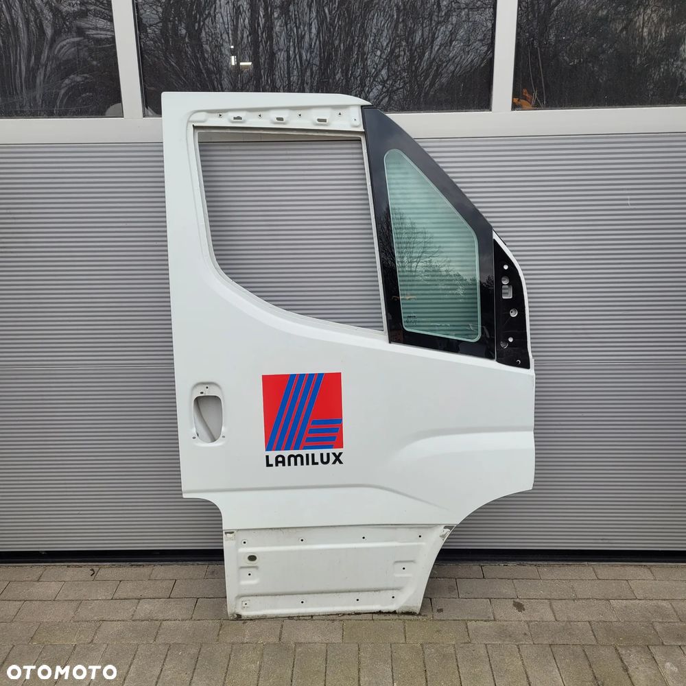 DRZWI IVECO DALI NM RH LUB LH ORYGINAŁ CHWALIM116 - 1
