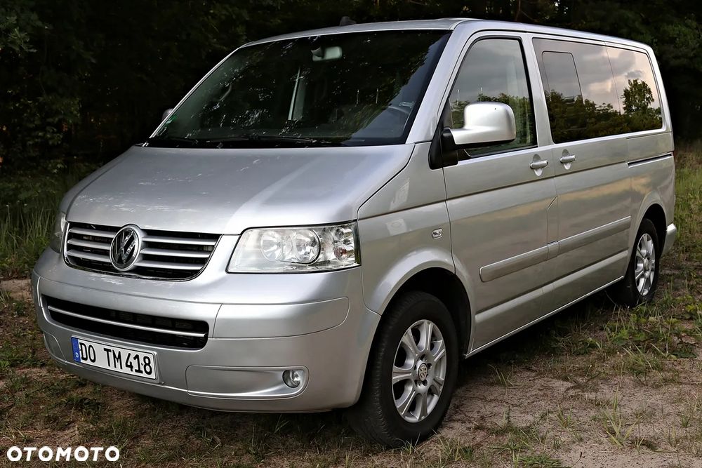 Volkswagen Multivan - 17