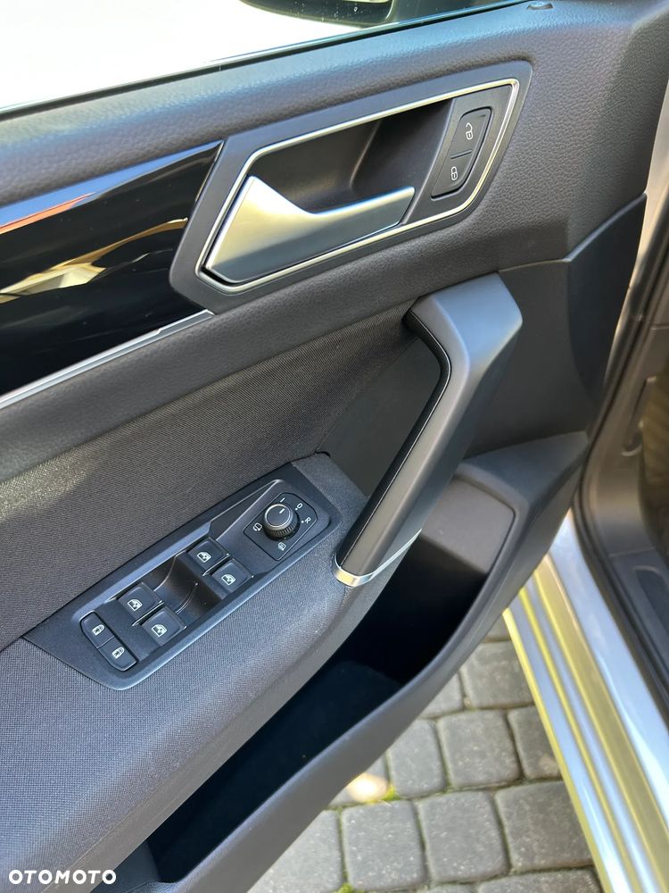 Volkswagen Touran 1.5 TSI EVO Highline DSG - 15