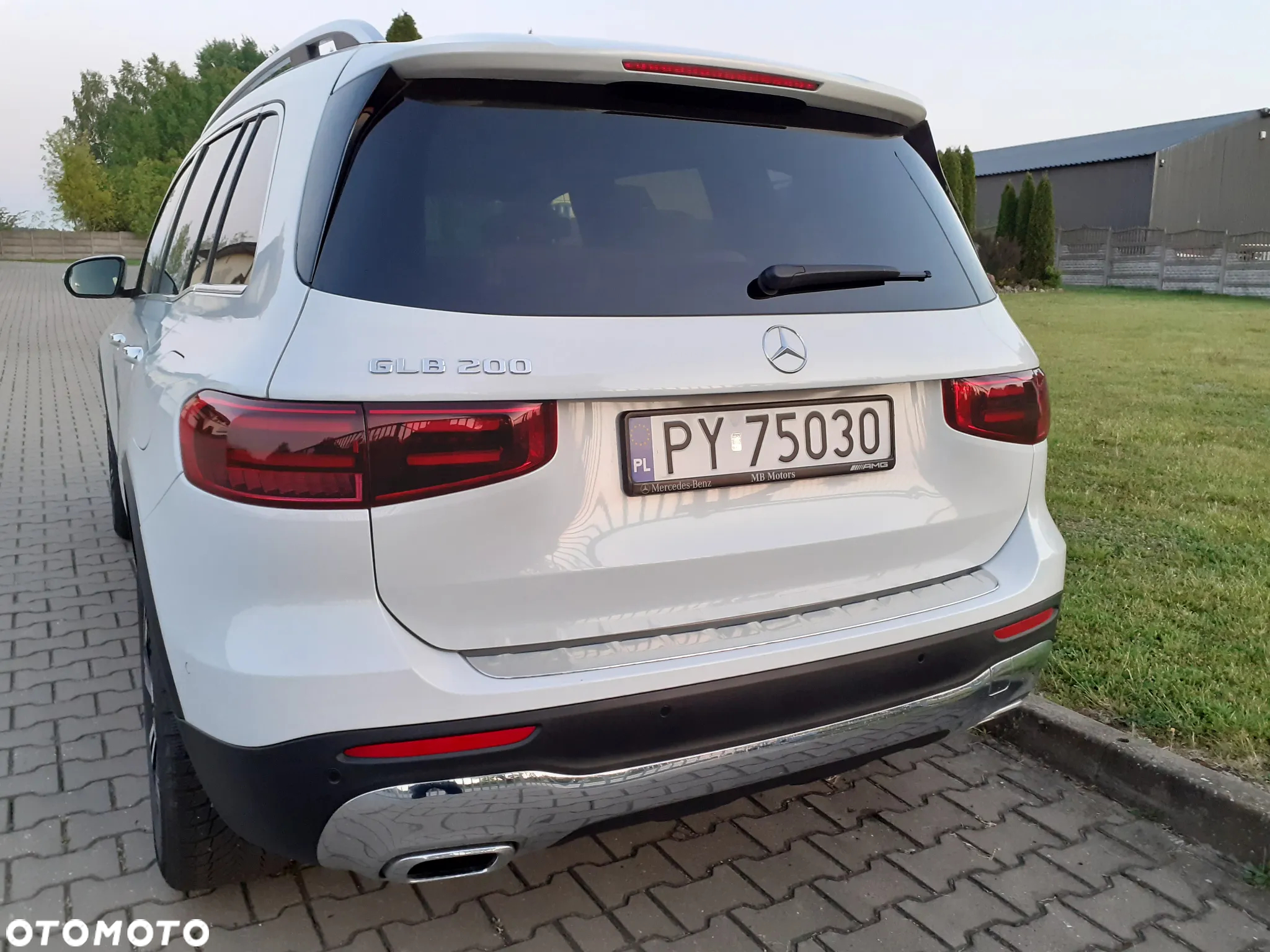 Mercedes-Benz GLB 200 Progressive 7G-DCT - 8