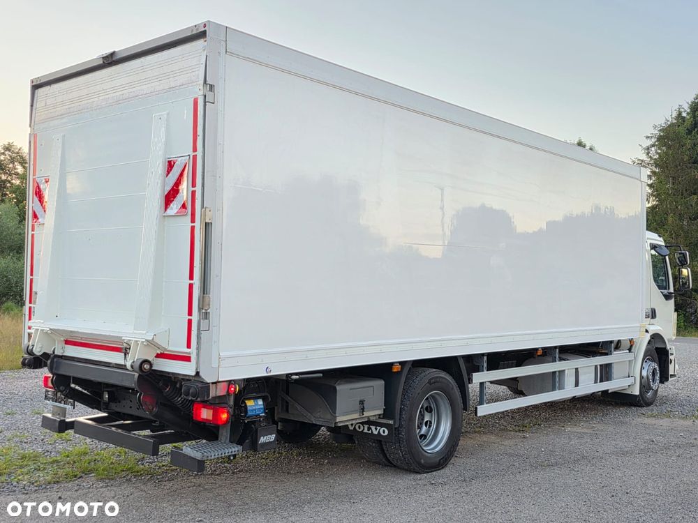 Volvo FE 250 / CHŁODNIA / WINDA / SPROWADZONY / 19 PALET  / E6 / STAN BARDZO DOBRY / AUTOMAT / CARIER SUPRA 1250 / CAŁY NA PODUSZKACH / - 5