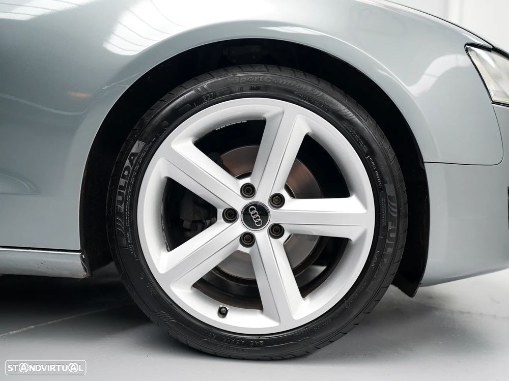Audi A5 Cabrio 2.0 TDi - 8