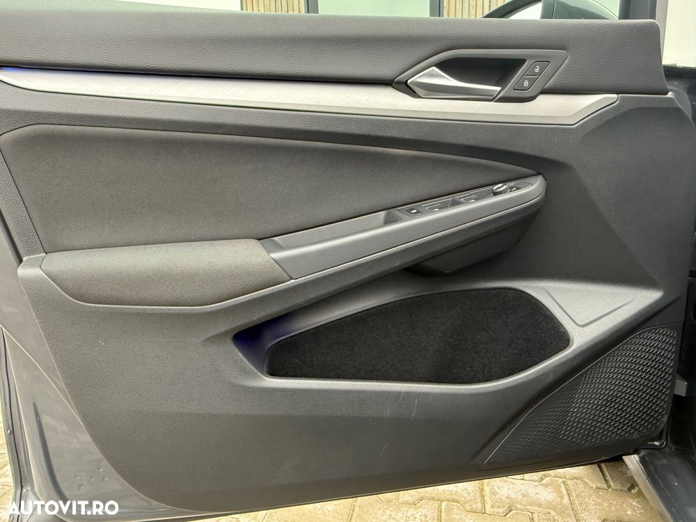 Volkswagen Golf 1.5 eTSI OPF DSG Life - 12