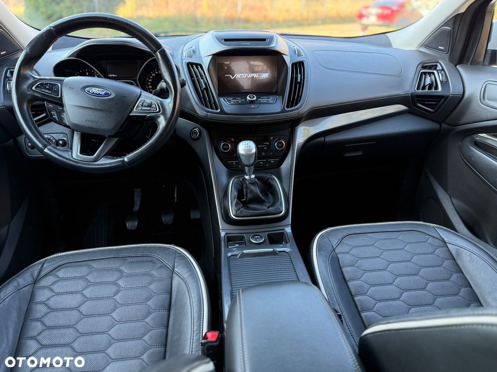 Ford Kuga 2.0 TDCi 2x4 Vignale - 16